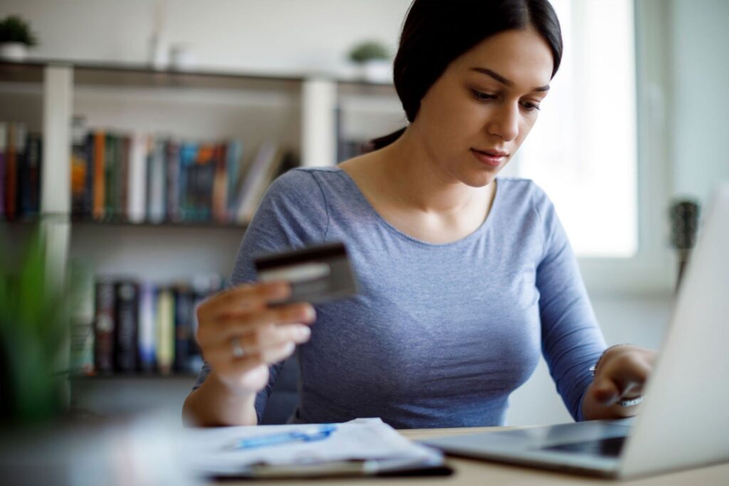 Emergency Savings: A Key to Avoiding More Credit Card Debt